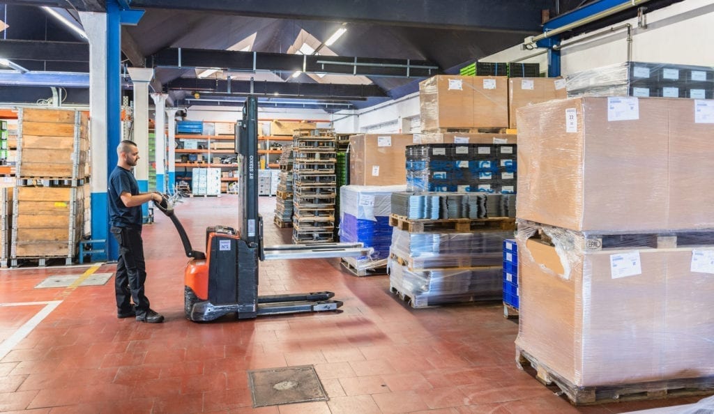 Mitarbeiter in der Logistik