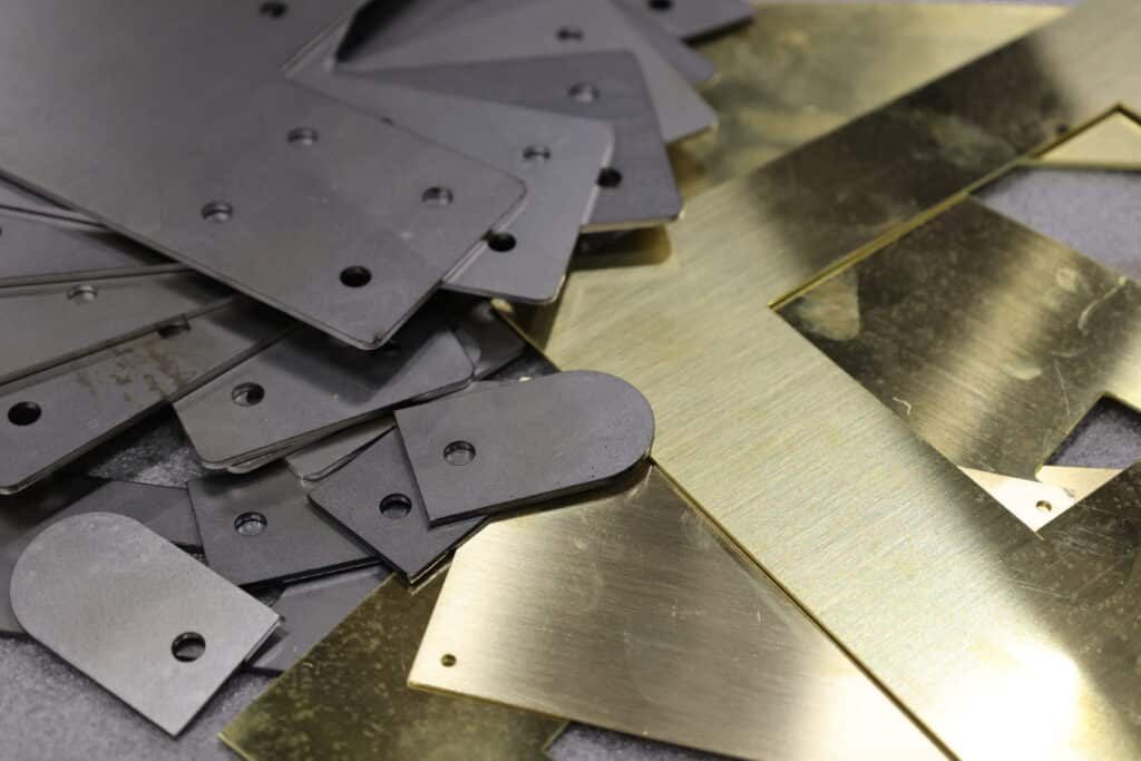Découpe laser métal acier, inox, alu, laiton